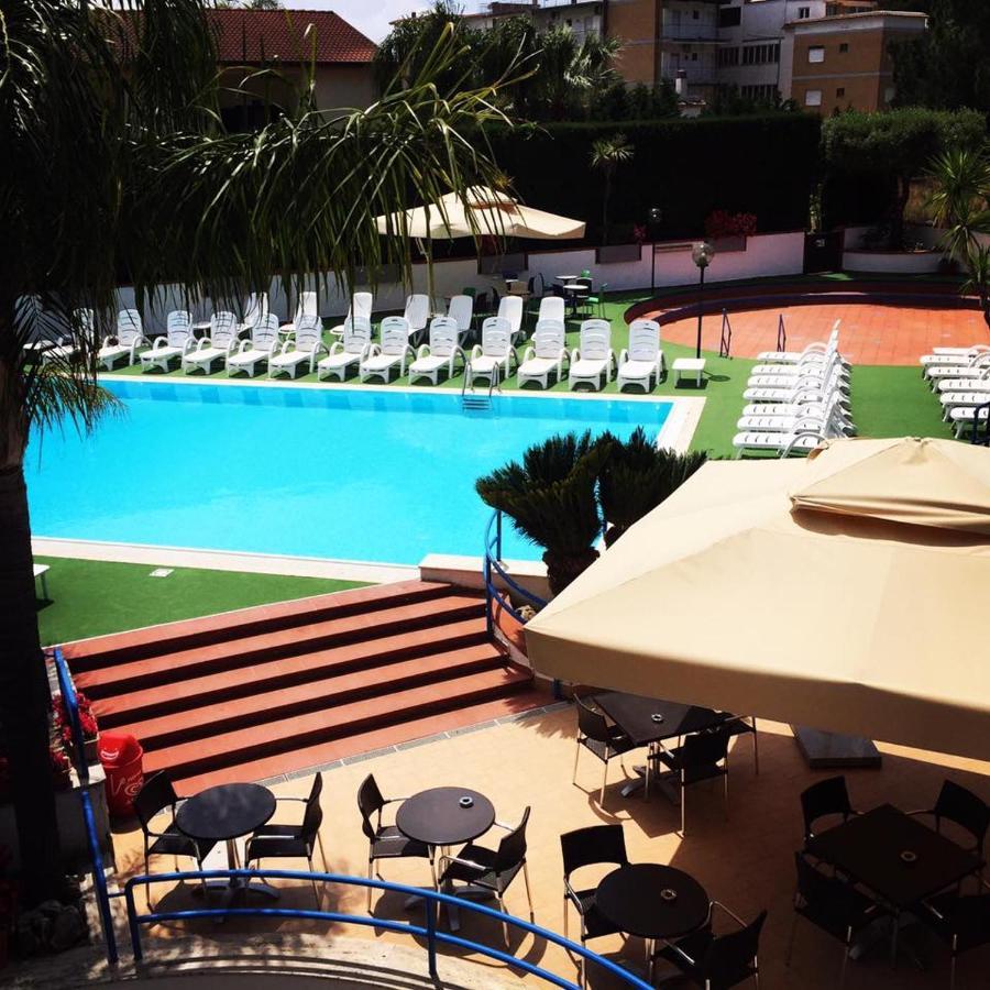 Hotel B&B Marina Capaccio Kültér fotó