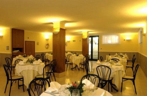 Hotel B&B Marina Capaccio Kültér fotó