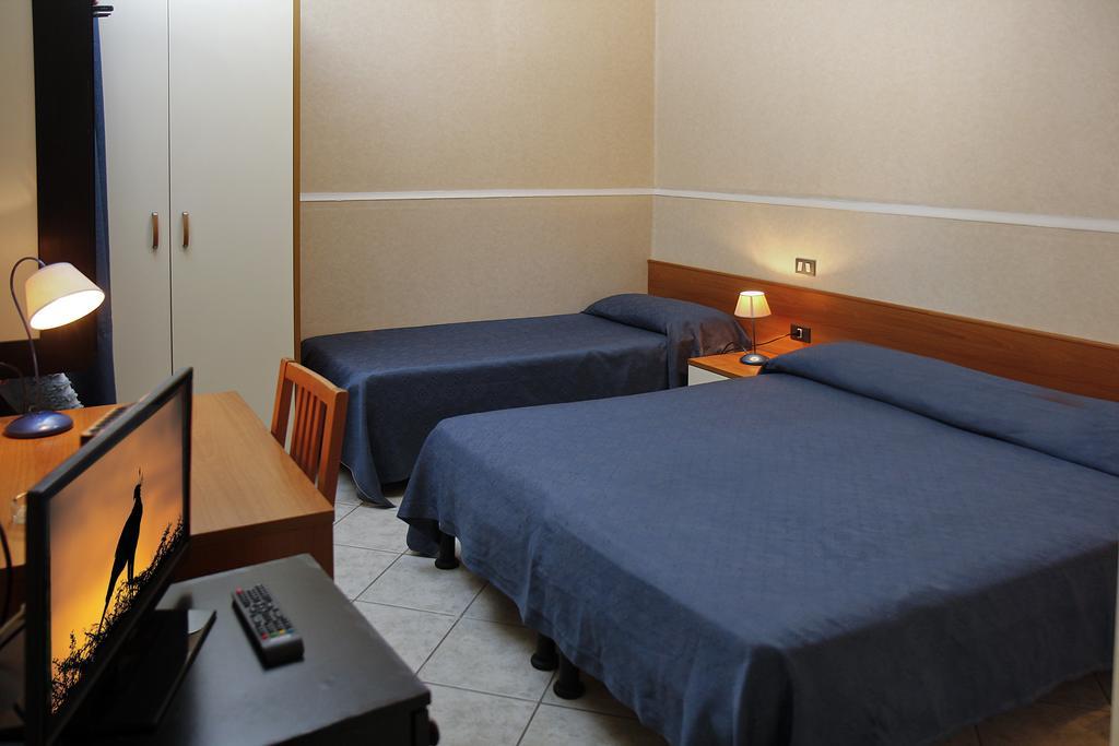 Hotel B&B Marina Capaccio Kültér fotó
